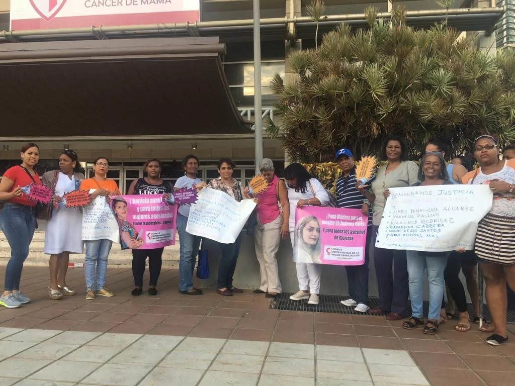 Firma y Compromiso Contra la Violencia de Género